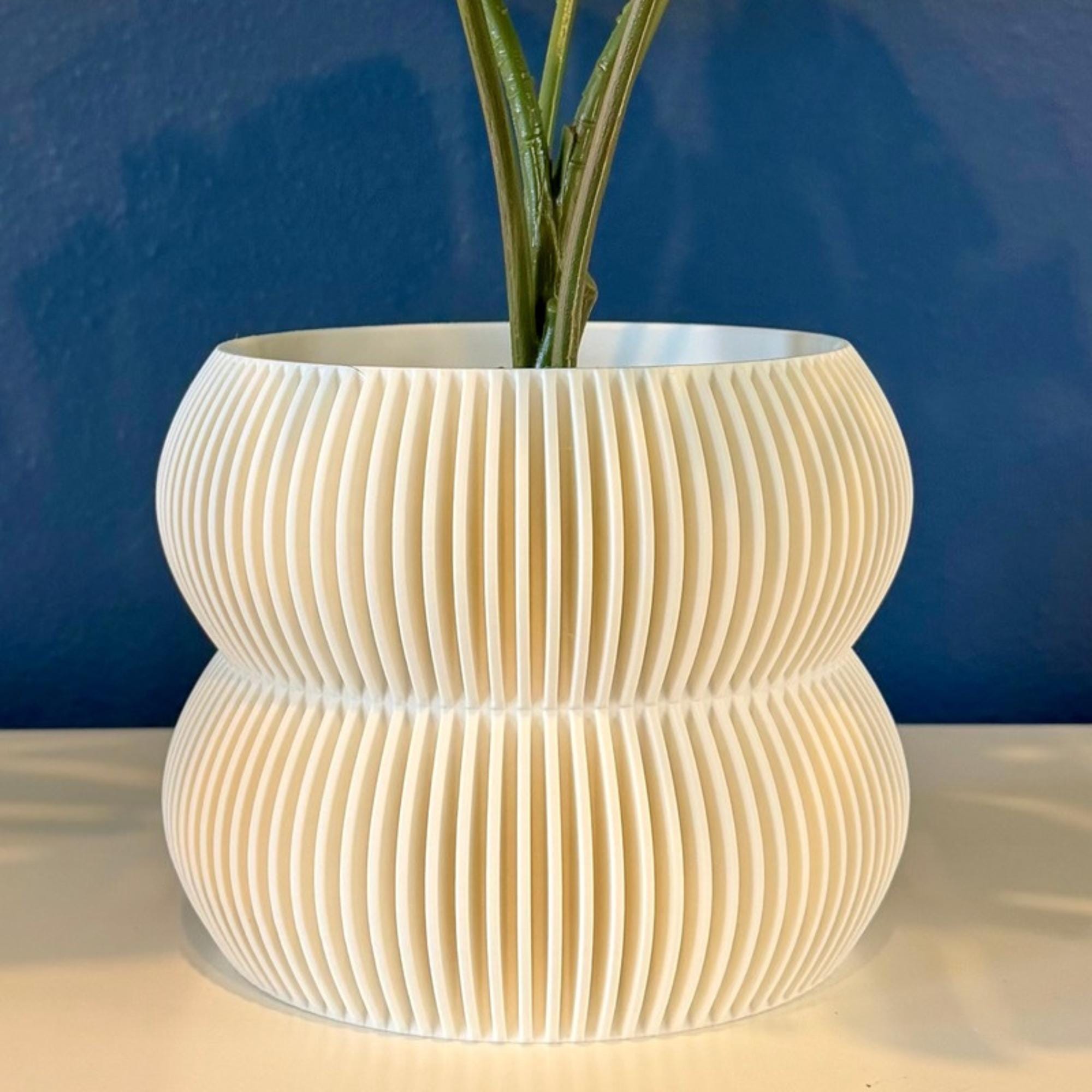 2-Ripple Planter